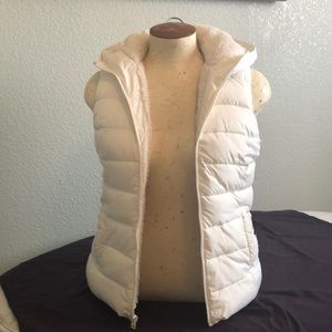 Hollister Puffer Vest